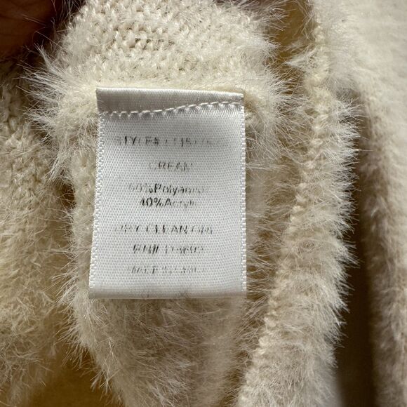 Lush Sweater Soft Eyelash Knit White Cream Crop Long Sleeve Soft Women sz Small - Picture 4 of 5